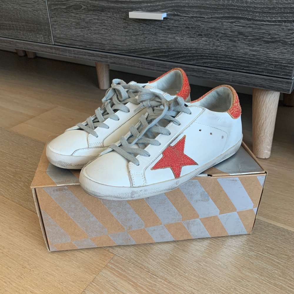 Golden goose crinkled red star red tail sneakers 37